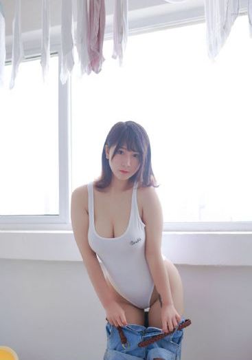 欧美老妇属性_蓝光完整在线观看